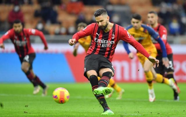 Giroud-Milan-Roma-800x504.jpg